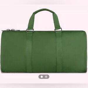 Stoney Clover Lane Classic Duffle Bag Rare Olive Green dark hardware